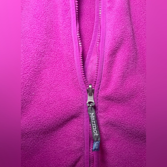 Marmot Woman’s Two Tone Pink Vest Fleece Size Medium Pink Fuschia Full Zip - Picture 4 of 10